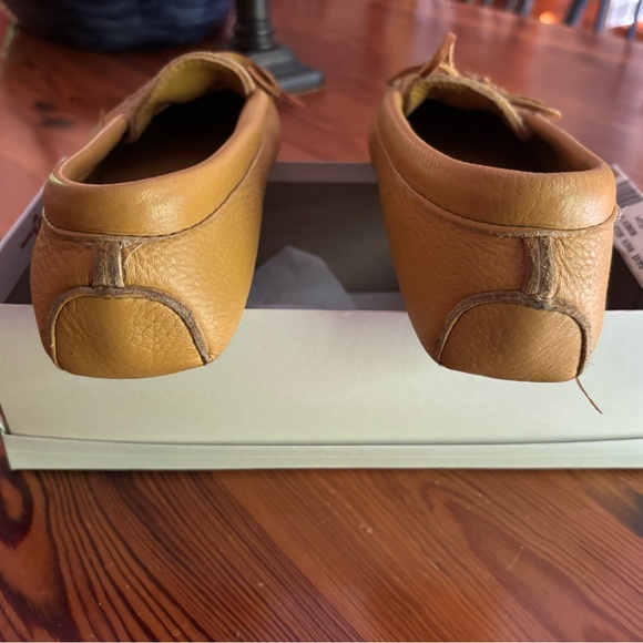 Minnetonka Women's Double Deerskin Softsole Moccasins - Picture 2 of 5